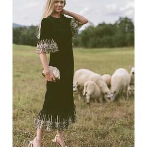 Tuckernuck Pomander Place Black Velvet Lillith Lilith Dress NWT Extra Small XS